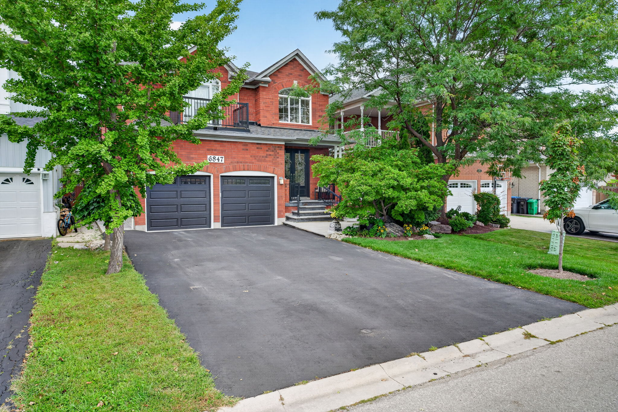 Side view with garage